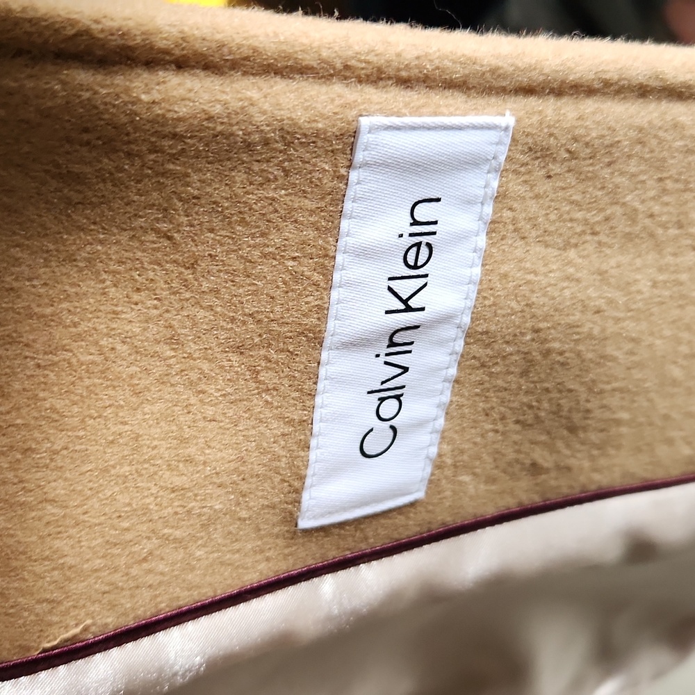 Wool Coat - Picture 4 of 12